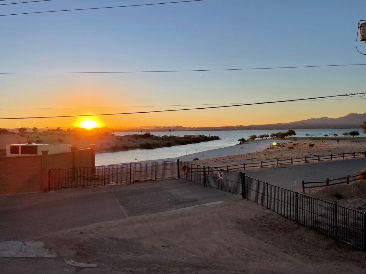 Sway Hotel Lake Havasu City Εξωτερικό φωτογραφία
