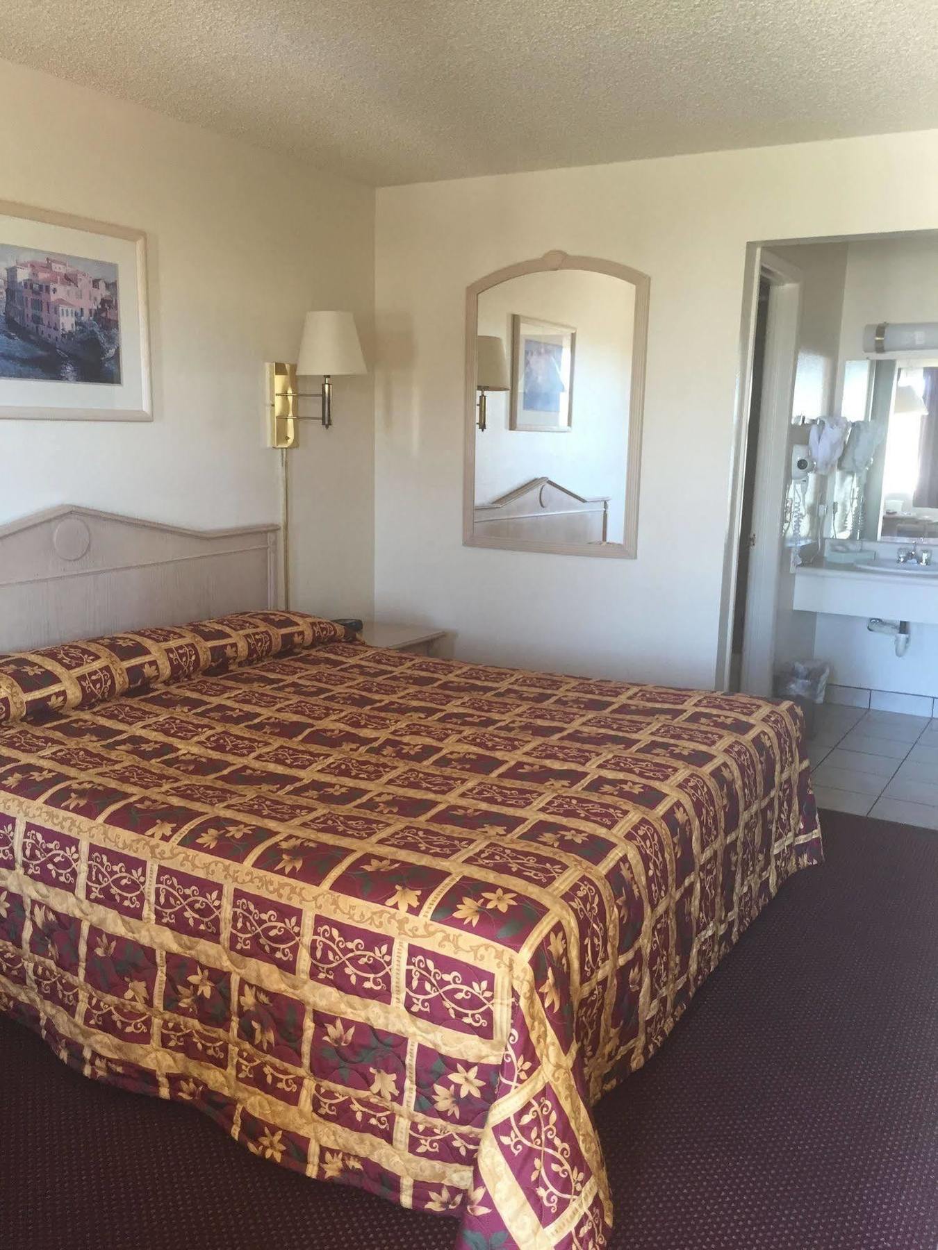 Sway Hotel Lake Havasu City Εξωτερικό φωτογραφία